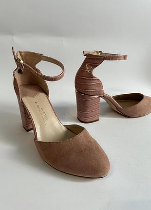 Жіночі босоніжки від dorothy perkins