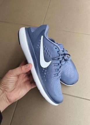 Оригінальні кросівки nike