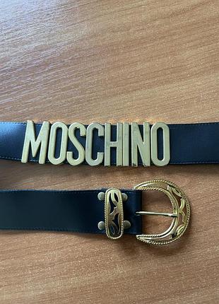Шкіряний ремінь moschino, ідеальний стан.