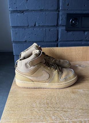 Дитячі б/в хайтопи nike  eur33,5