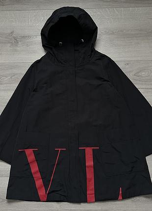 Жіноча куртка valentino