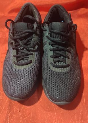 Стильные кроссовки nike