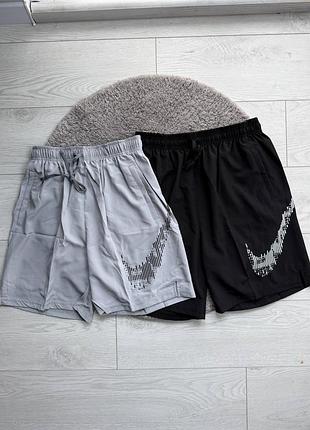 Стильные шорты nike