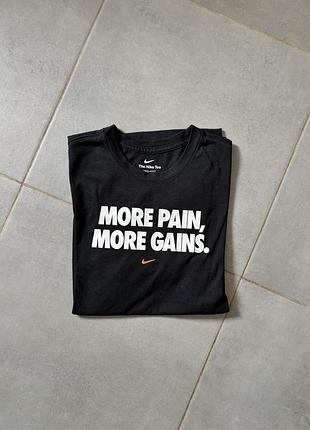 Футболка чоловіча nike dri-fit розмір м