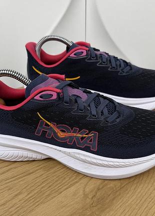 Оригінальні кросівки hoka mach 6