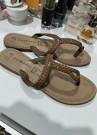 Фірмові жіночі шльопанці primark