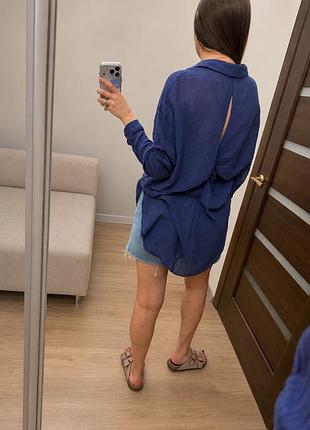 Легкая муслиновая рубашка с деталью на спине zara