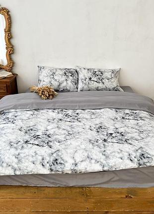 Постельное белье поликоттон серое с мраморным принтом marble — комплект (полуторный, двуспальный, евро, семейный) двуспальный