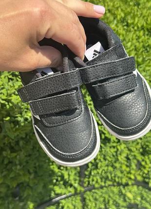 Кеди adidas хлопчачі