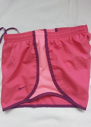 Шорты nike р.140/152 2