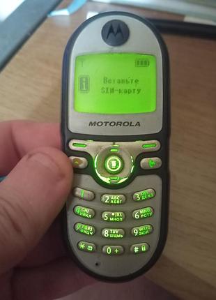 Мобильный телефон motorola c200