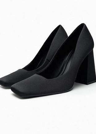 Туфлі zara розмір 40