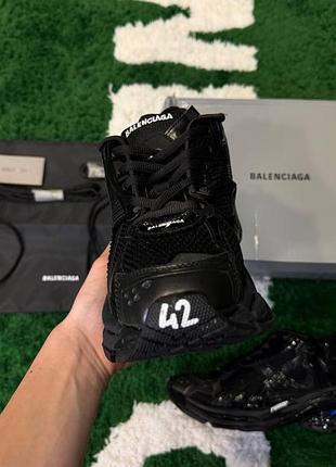 🤩 balenciaga runner led 4