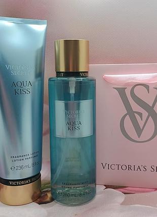 Подарунковий набір aqua kiss victoria's secret.
оригінал із сша