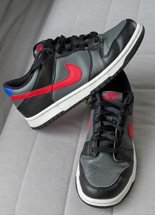 Кроссовки nike dunk 39 р. 24.5 см. подростковые детские