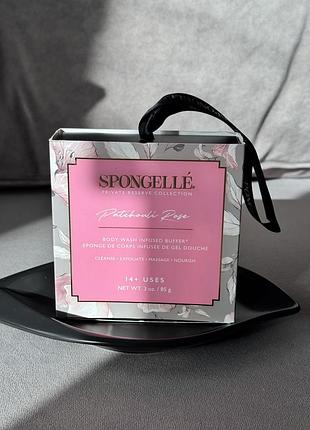 Губка для душа с ароматом пачули и розы spongellé boxed flower 14+ patchouli rose
