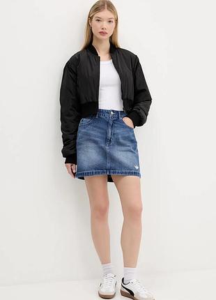 Джинсова спідниця adidas originals denim mini skirt