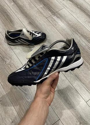 Чоловічі сороконіжки adidas predator vintage 45 p.
