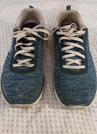 Женские кроссовки skechers, размер 39- 26 см., оригинальные