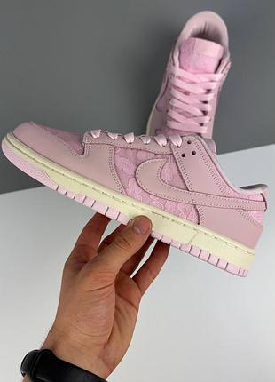Женские кроссовки nike dunk low wmns 'lace pack - regal pink'