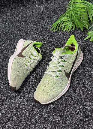 Кросівки nike air zoom pegasus 36 розмір 44,5 28,5 сантиметрів оригінал