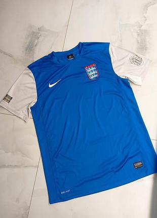 Спортивна футболка  nike розмір м