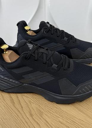 Оригінальні кросівки adidas terrex