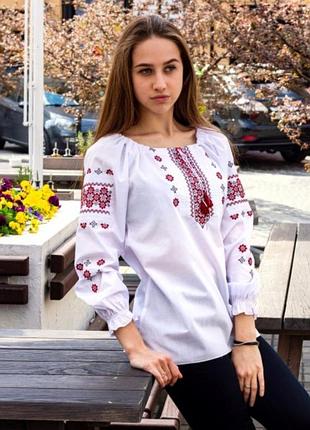 Вышиванка женская красная нить