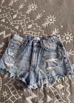 Джинсові шорти zara, розмір s