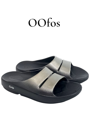 Жіночі шльопанці сланці oofos ooahh luxe slide sandal — latte оригінал