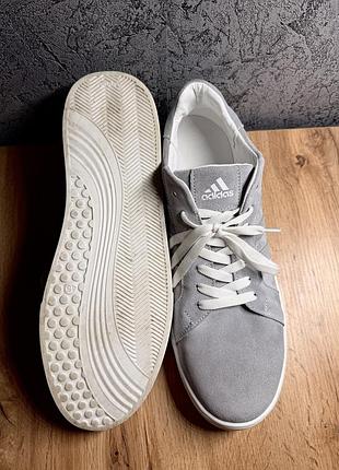 Кросівки adidas 2