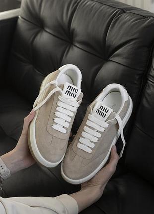 Женские кроссовки miu mi u