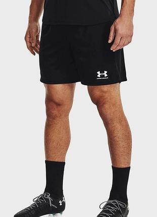 Чоловічі спортивні шорти від under armour розмір xl