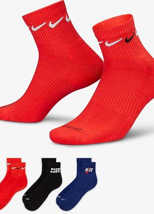 Носки nike u nk everyday plus cush ankle черный, синий, красный чол 38-42