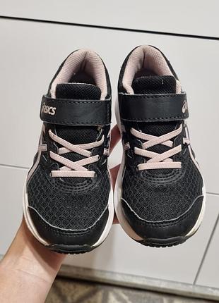 Детские кроссовки asics