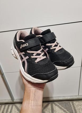 Детские кроссовки asics