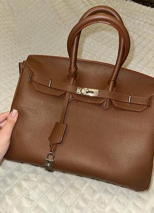 Елегантна шкіряна сумка в стилі birkin (коричнева / тауп)