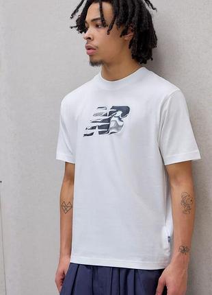 Футболка new balance