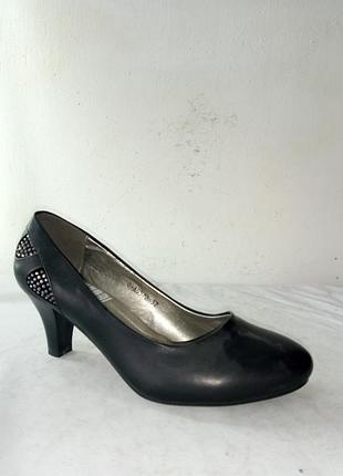 Туфлі жіночі fafala 37