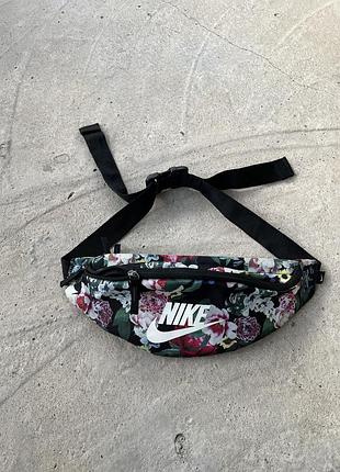Сумка на пояс nike