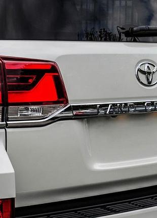 Задні ліхтарі 2016-2021 (oem стандарт) задній правий зовнішній ліхтар (на крило) для toyota land cruiser 200 рр