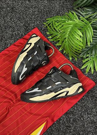 Кросівки adidas оригінал розмір 36 22,5 сантиметрів