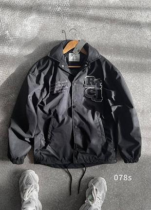 Чоловічий чорний бомбер на кнопках плащівка модна чоловіча легка куртка бомбер l
