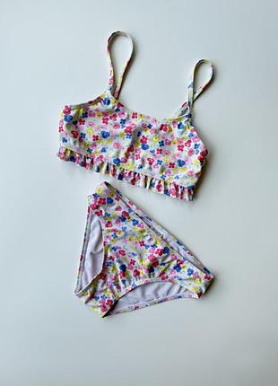 Купальник на 6/7років від primark
