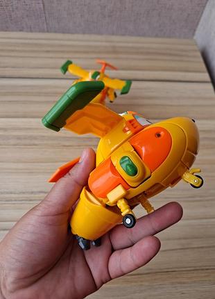 Игровая фигурка-трансформер super wings transforming баки 4