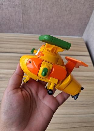 Игровая фигурка-трансформер super wings transforming баки 2