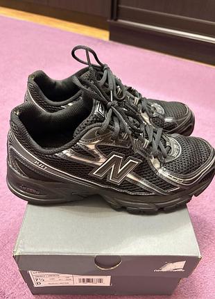 Кросівки new balance 740