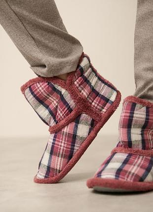 Жіночі чобітки для дому в клітинку — бордовий nicoletta 304-4 37-38