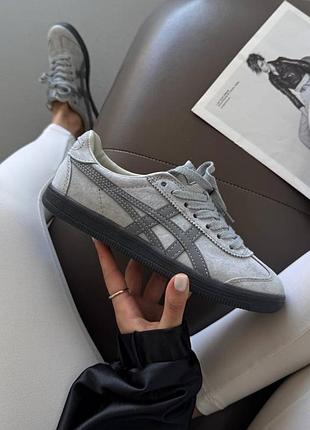 Asics onitsuka tiger
full grey premium