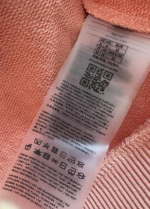 Стильне худі guess зі стразами 6
